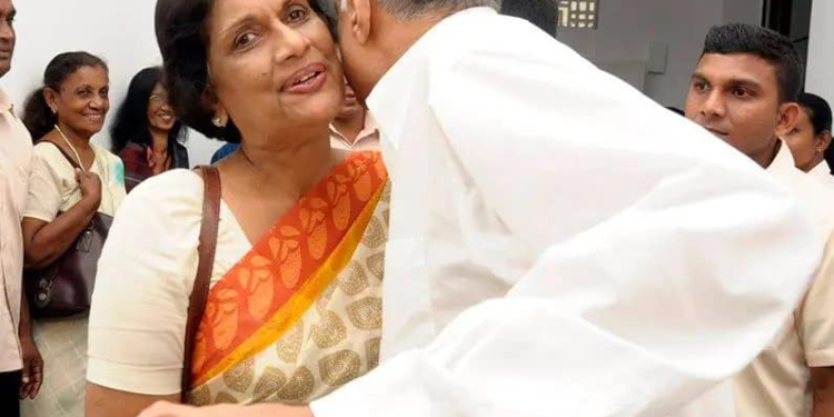 මරණීය දණ්ඩනයෙන් රනිල් බේරාගත් චන්ද්‍රිකා !-රසල් බණ්ඩාරවත්ත