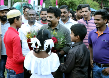 Le chef de parti de gauche du JVP invité d’honneur de l’Inde !
