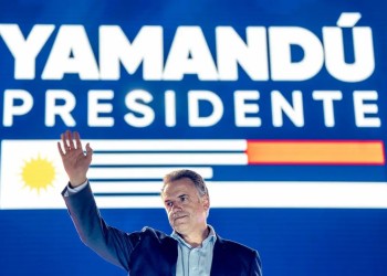 දකුණු ඇමරිකාවේ උරුගුවත් වමට හැරෙයි?තීරණය නොවැම්බර් 24